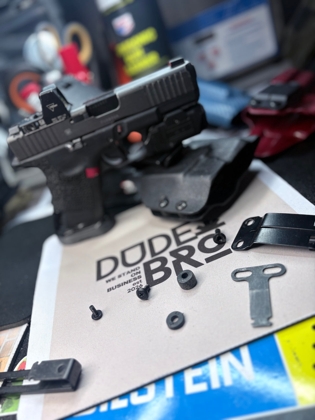GLOCK - IWB/AIWB Holster - Light Bearing:  Glock 17/19/22/23/26/48